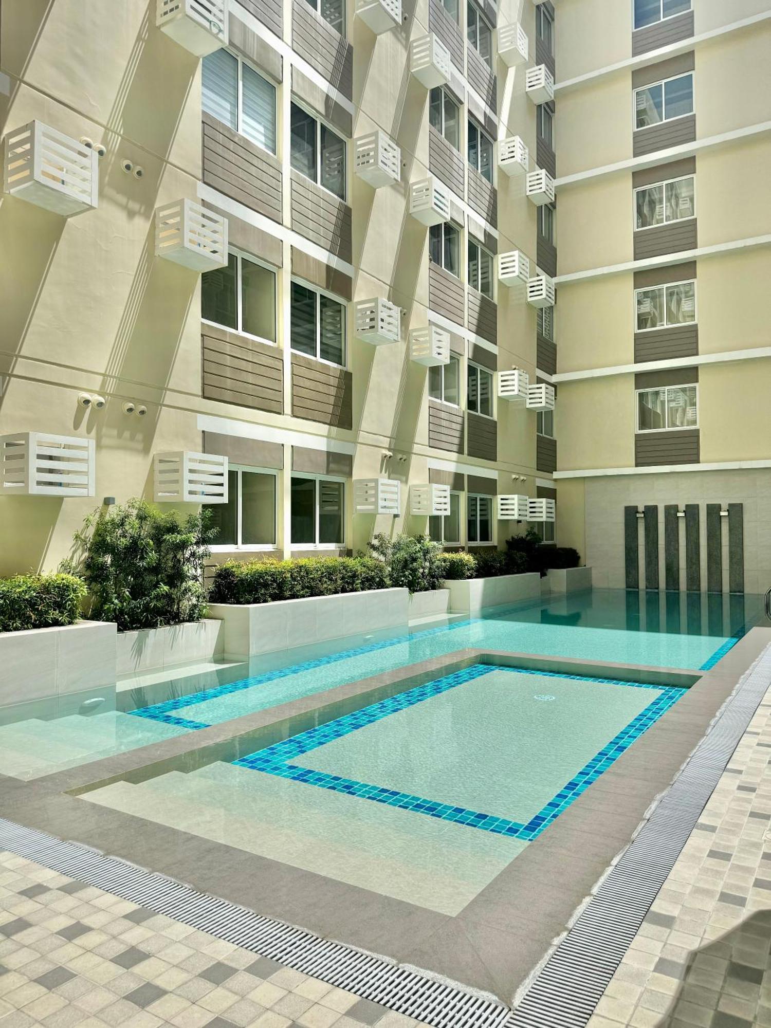 Fullerton Suites Puting Kahoy Exterior foto